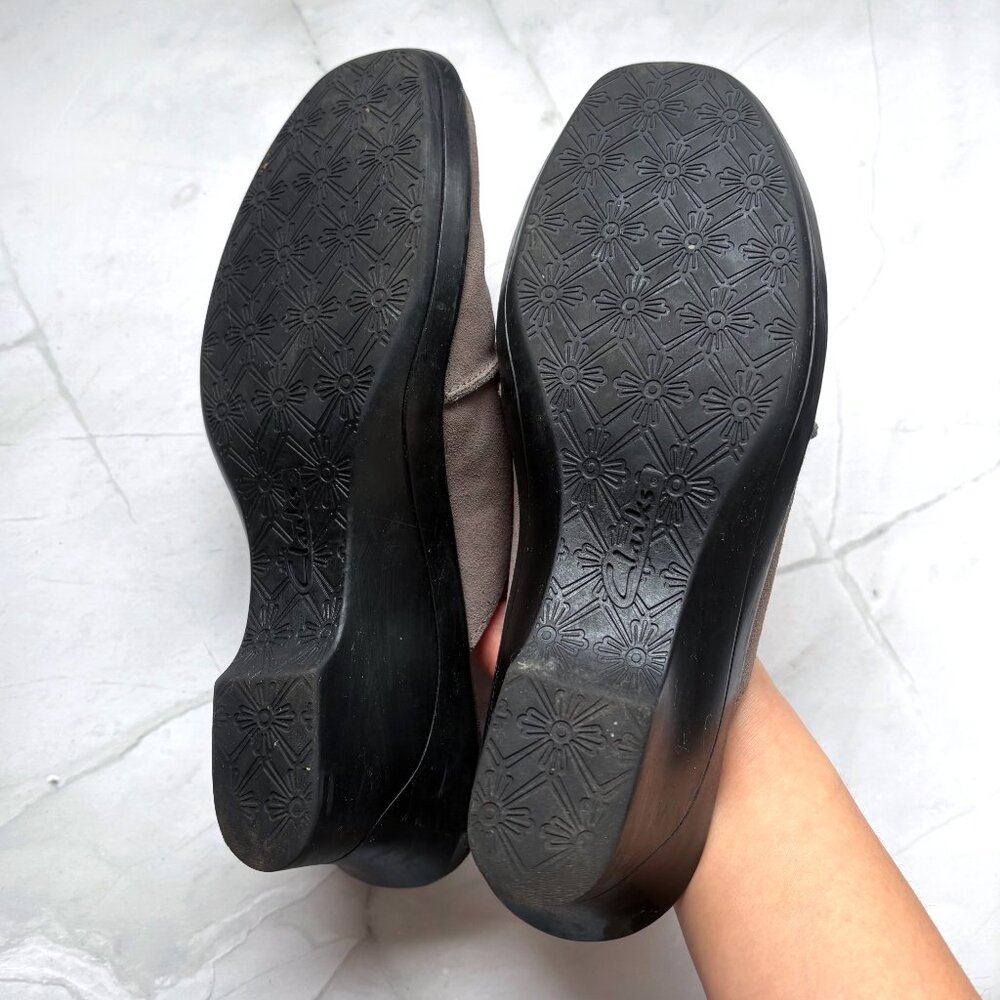 Clarks Mules Unique Design - Picture 4 of 7